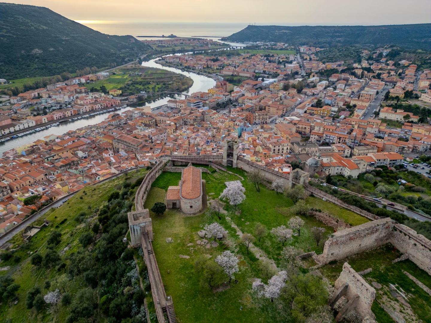 S'Apposentu - Un'Angolo Di Paradiso Con La Vista Sul Castello Bosa Exteriör bild