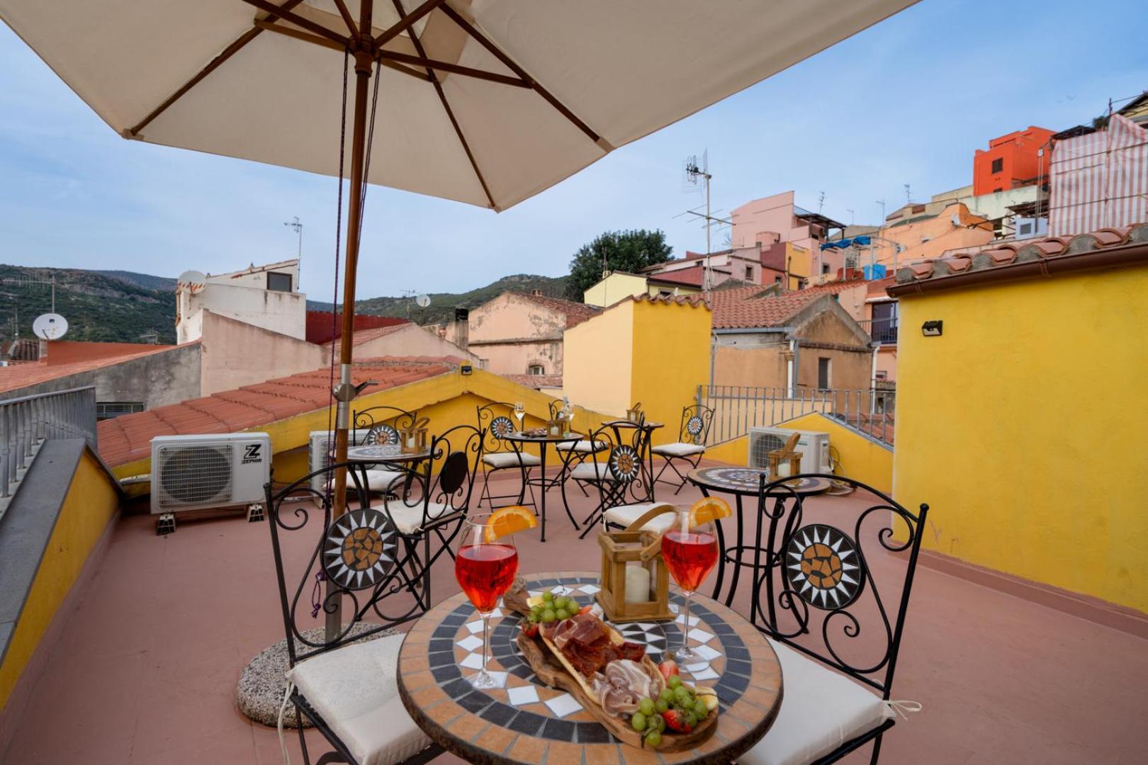 S'Apposentu - Un'Angolo Di Paradiso Con La Vista Sul Castello Bosa Exteriör bild