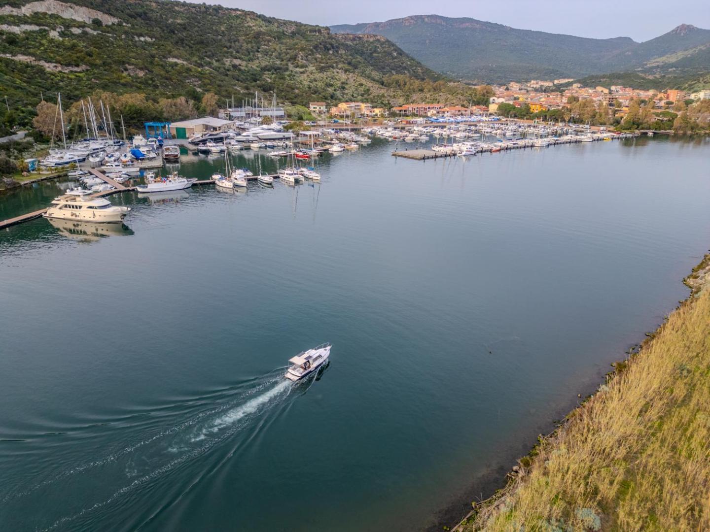 S'Apposentu - Un'Angolo Di Paradiso Con La Vista Sul Castello Bosa Exteriör bild