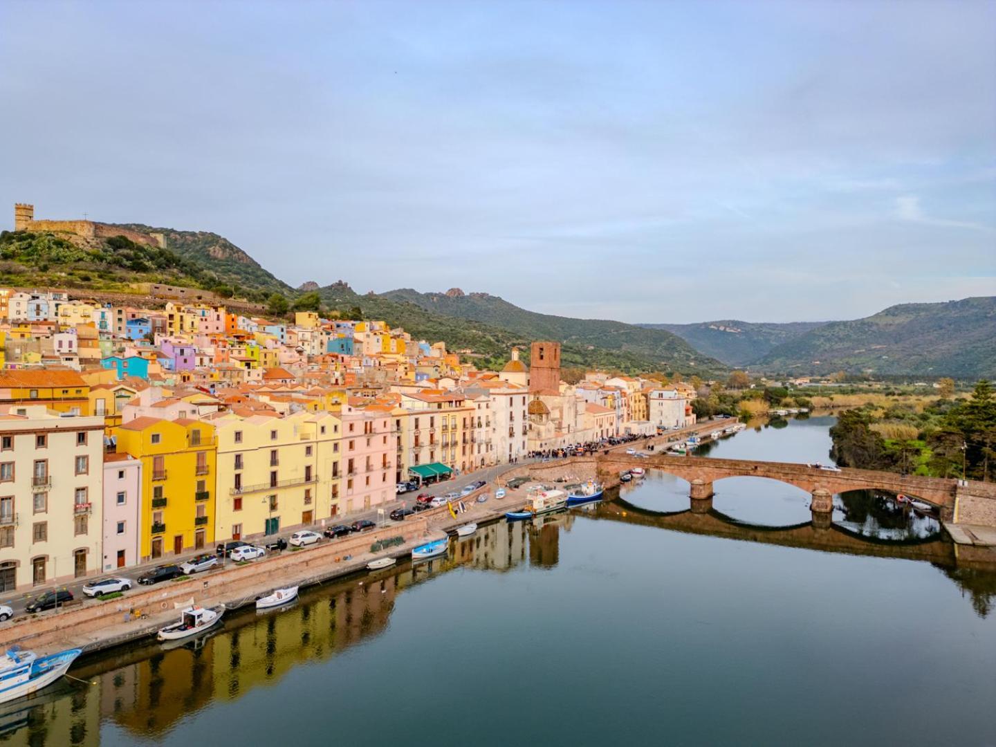 S'Apposentu - Un'Angolo Di Paradiso Con La Vista Sul Castello Bosa Exteriör bild