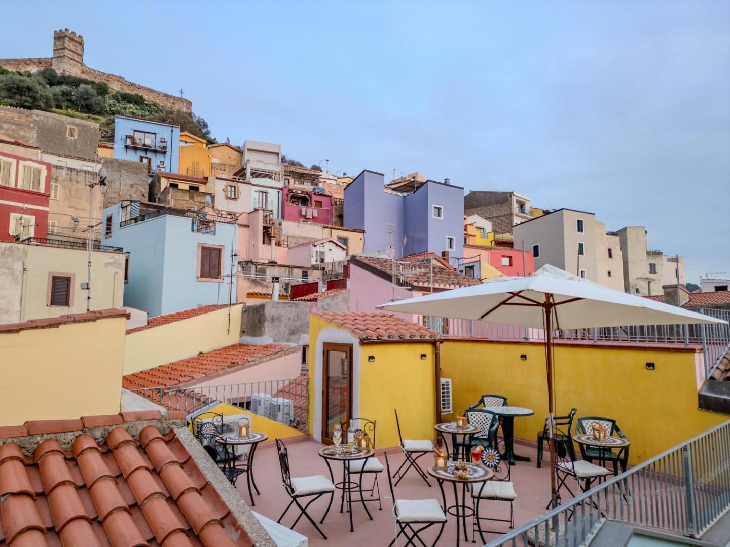 S'Apposentu - Un'Angolo Di Paradiso Con La Vista Sul Castello Bosa Exteriör bild